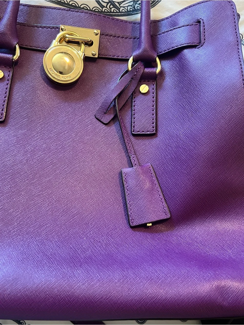 Michael Kors large Hamilton Saffiano Tote in purple EUC with dust bag